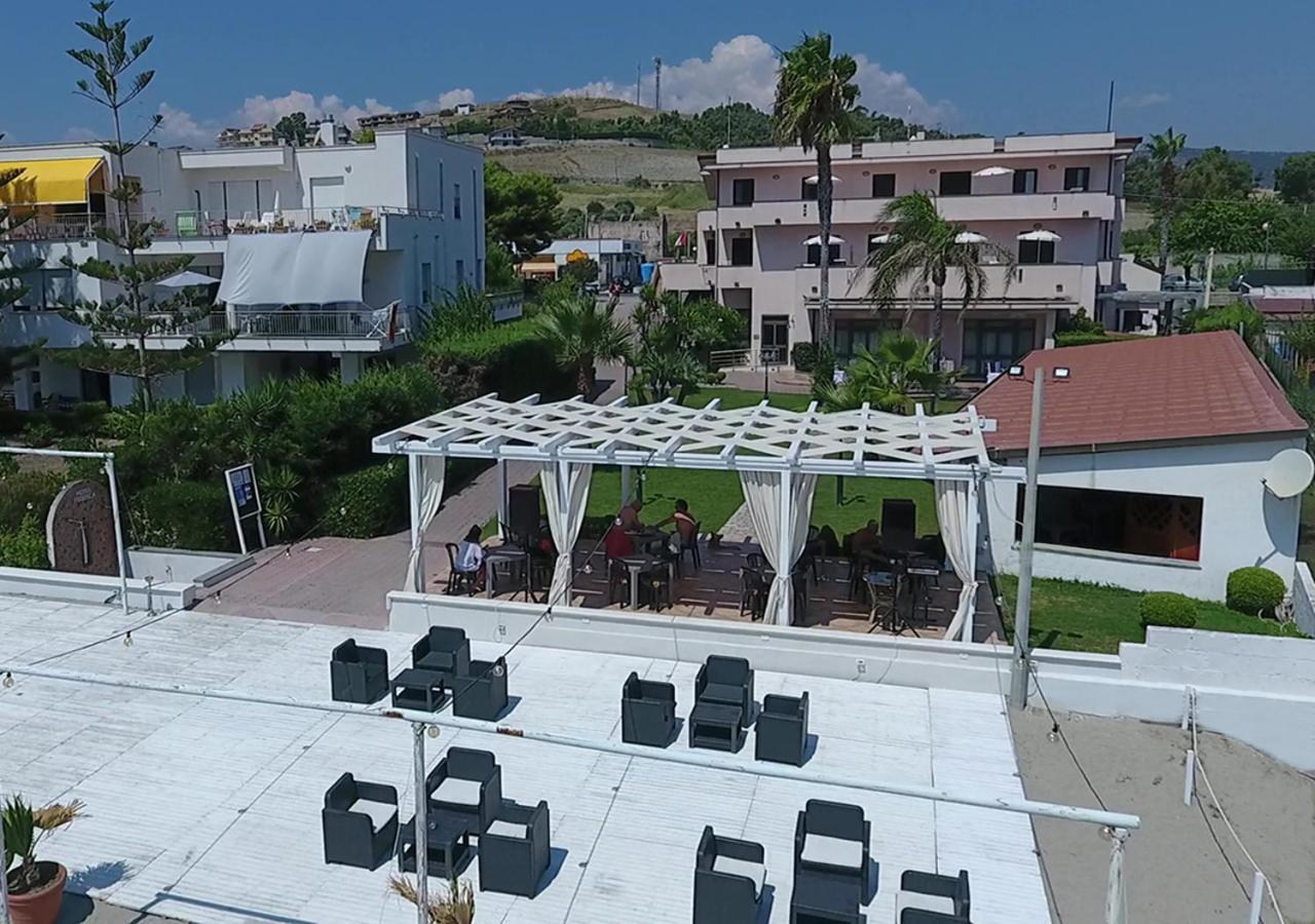 Hotel Federica Riace Marina Exterior photo