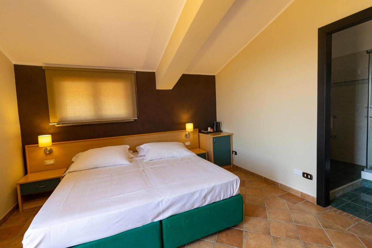 Hotel Federica Riace Marina Exterior photo