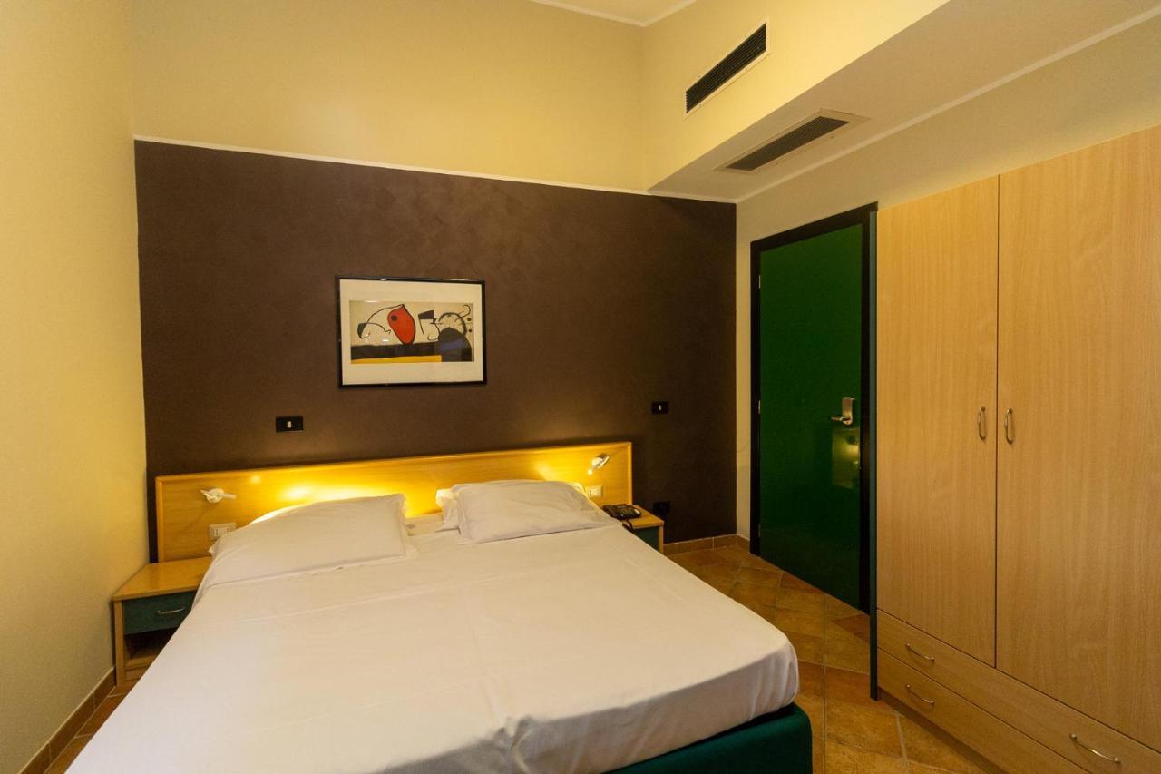 Hotel Federica Riace Marina Exterior photo
