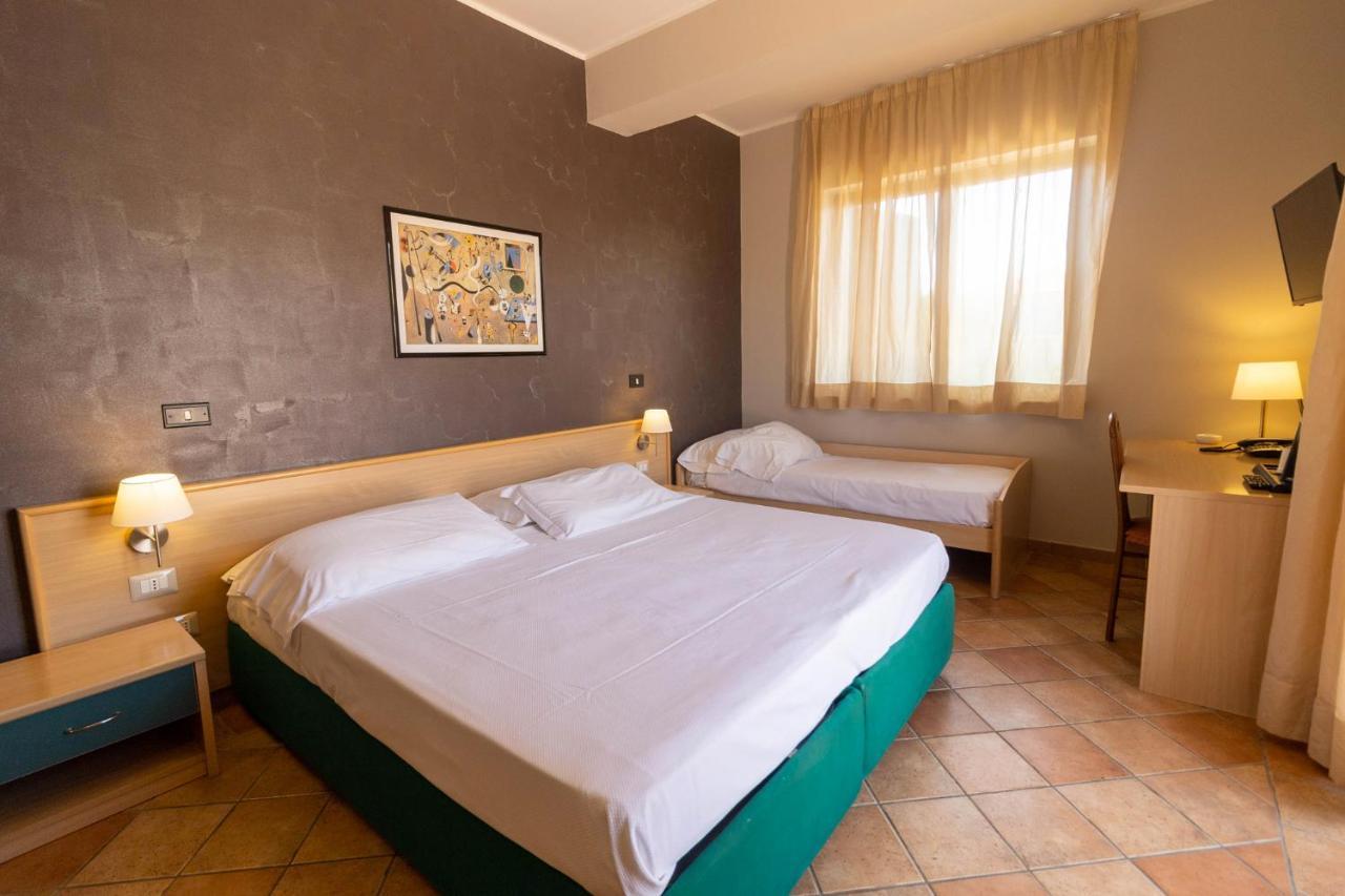 Hotel Federica Riace Marina Exterior photo