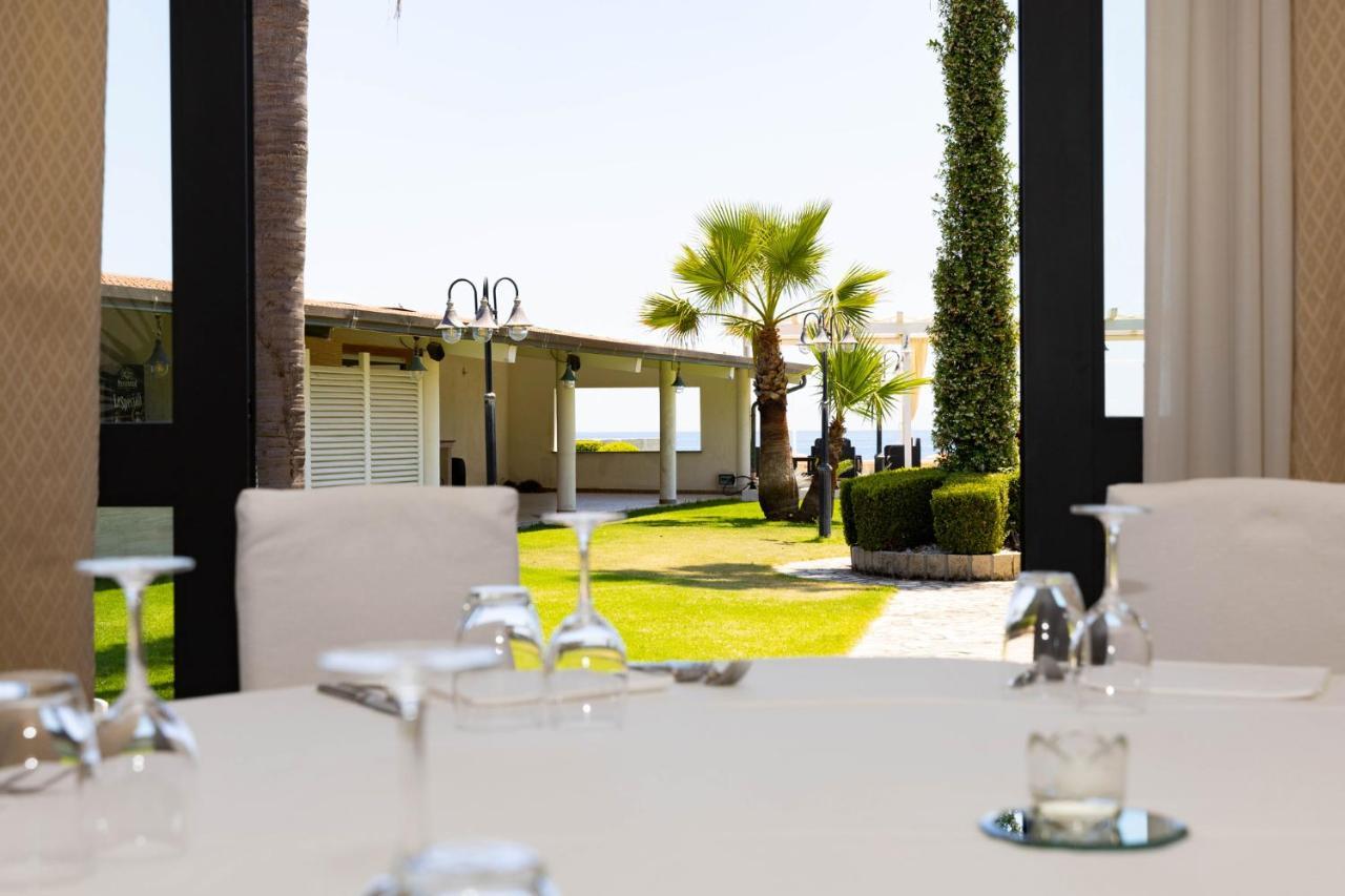 Hotel Federica Riace Marina Exterior photo